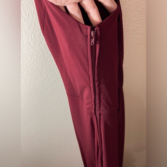 City Triangles Maroon Formal Gown w/ Beaded Neckline – Size 15 - Picture 6 of 8